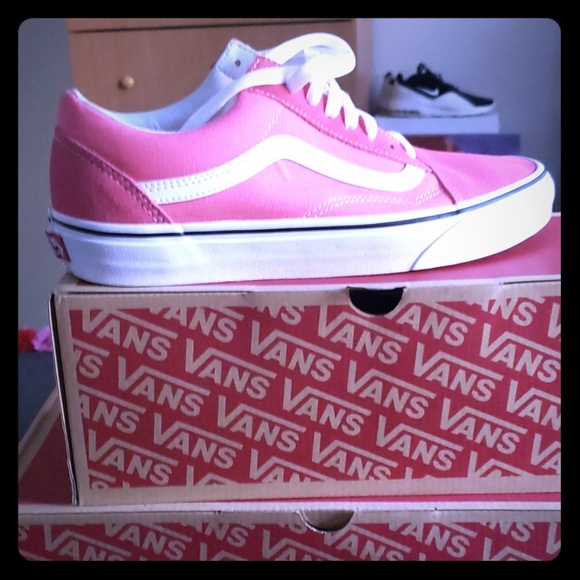 Vans Shoes - Strawberry pink / true white vans